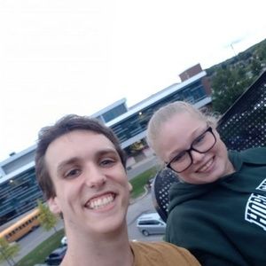 Meet your Posher, Logan